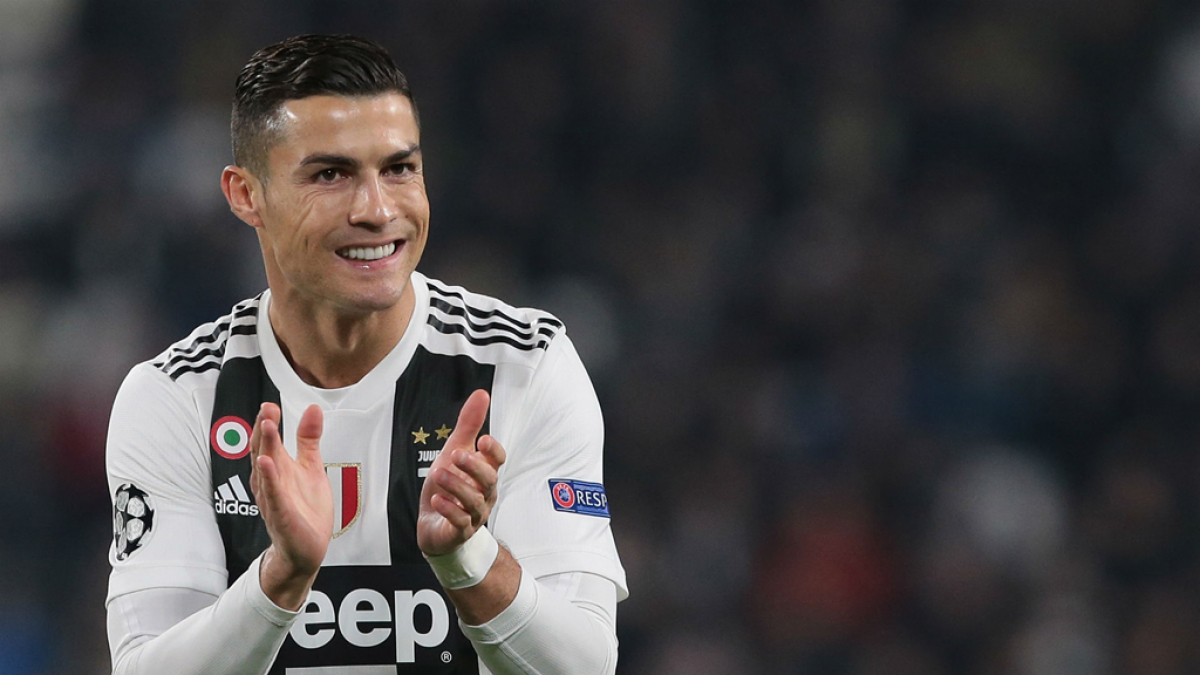 Bí quyết chăm sóc sức khỏe giúp cầu thủ Ronaldo luôn đầy năng lượng