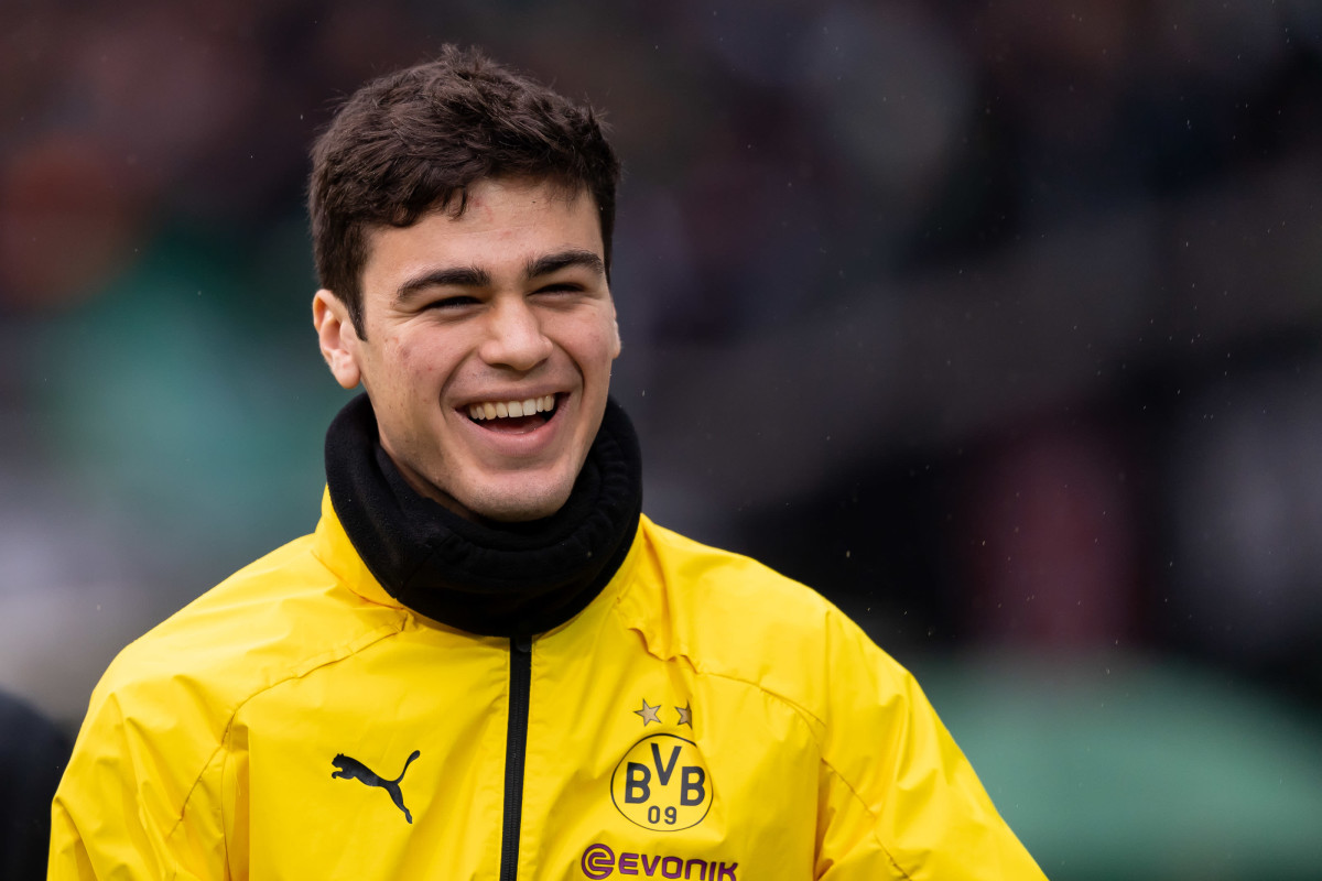 Giovanni Reyna gia nhập Dortmund